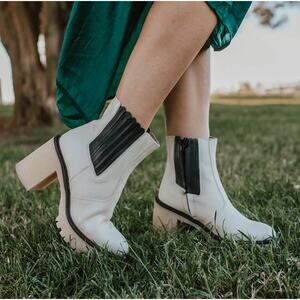 Free People James Chelsea Boots Womens Size 39 US 9 White Leather Boho